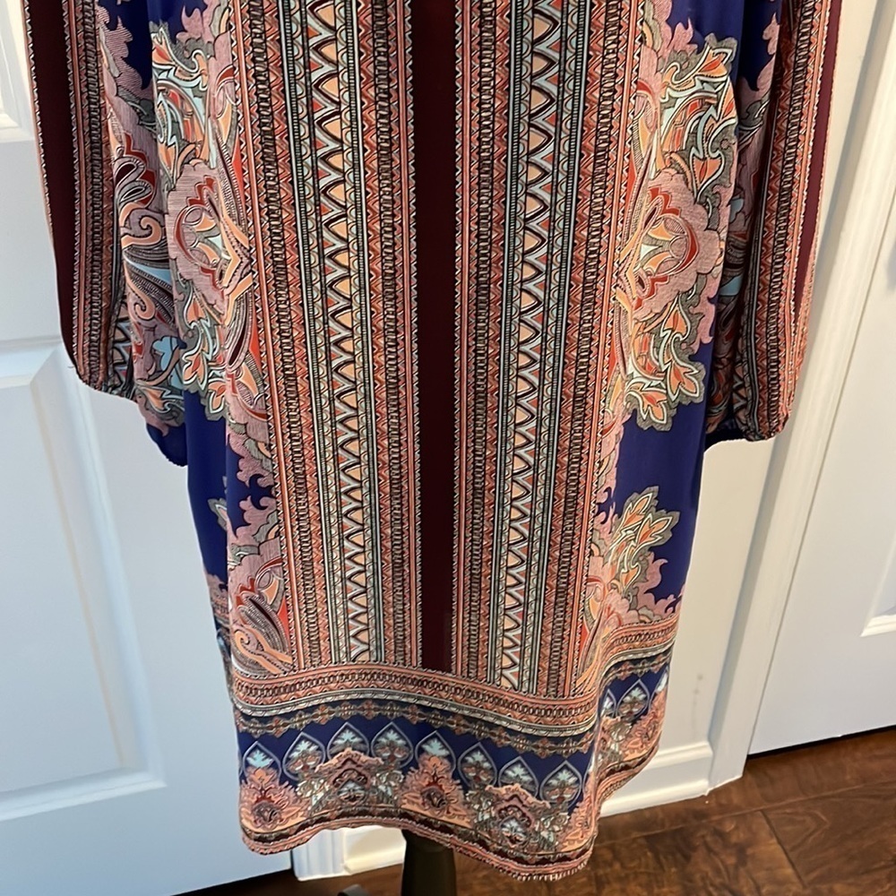 Glam MultiColored Dress Size M Geometric Print Paisley Motifs Vibrant Classic - Picture 10 of 13